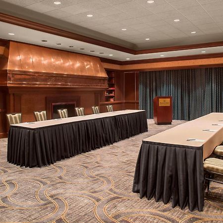 Sheraton Suites Akron Cuyahoga Falls Extérieur photo
