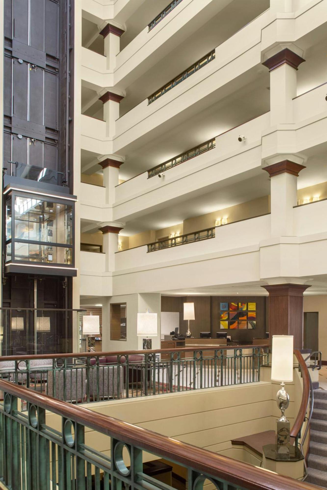 Sheraton Suites Akron Cuyahoga Falls Extérieur photo