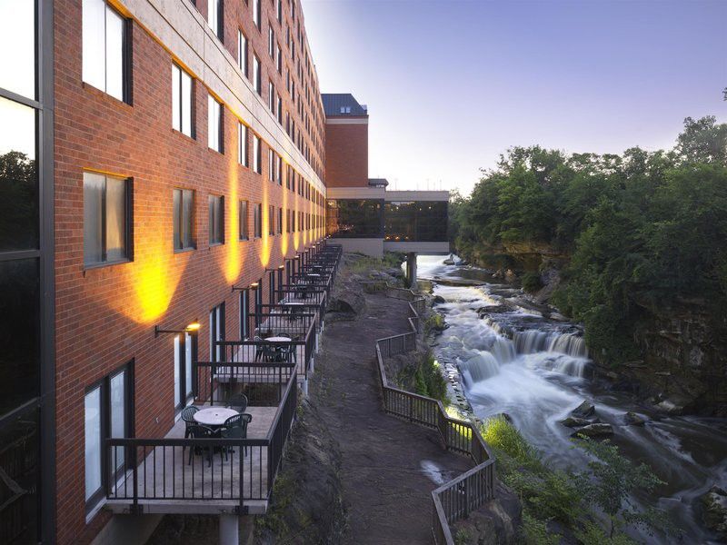 Sheraton Suites Akron Cuyahoga Falls Extérieur photo