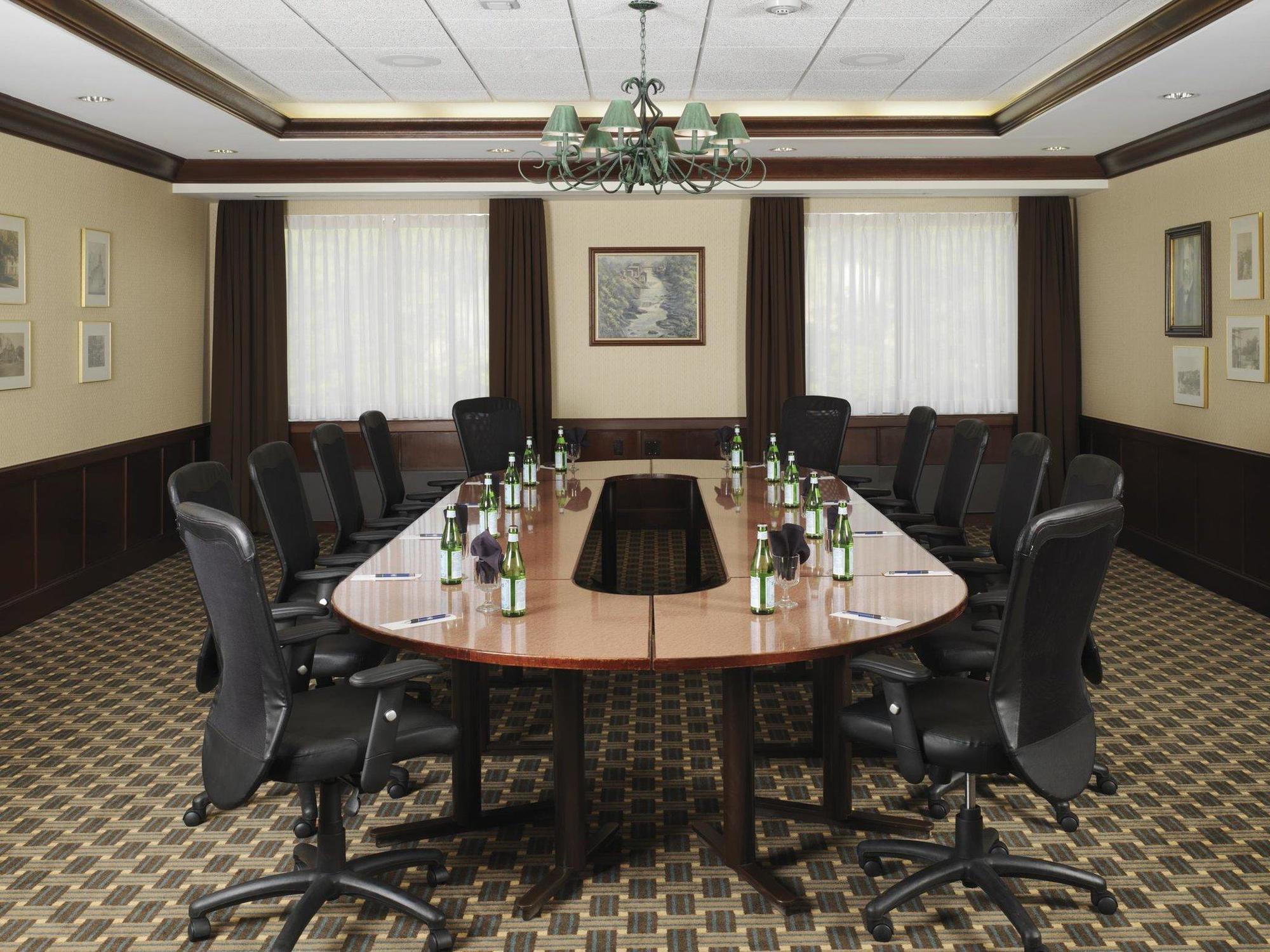 Sheraton Suites Akron Cuyahoga Falls Extérieur photo